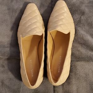 Marc Fisher flat